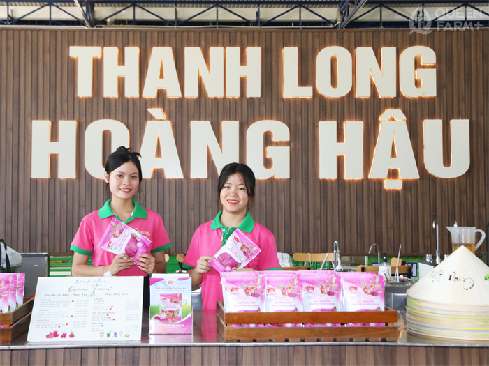 Tính Thành bàn giao khai trương Website Khu Du lịch Sinh thái Queen Farm+